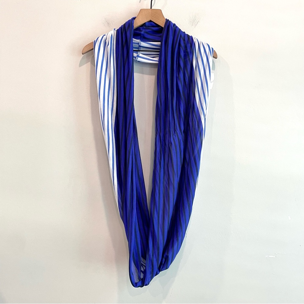 GAP Striped Infinity Scarf - Picture 2 of 7